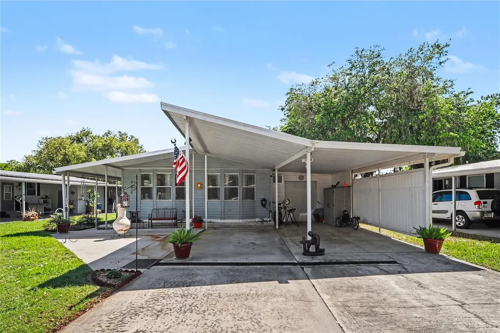 2055 S Floral Avenue Bartow FL 33830