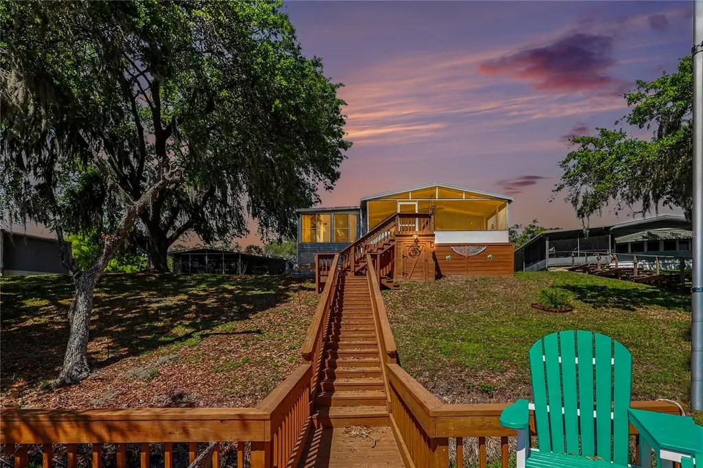 2055 S Floral Avenue Bartow FL 33830