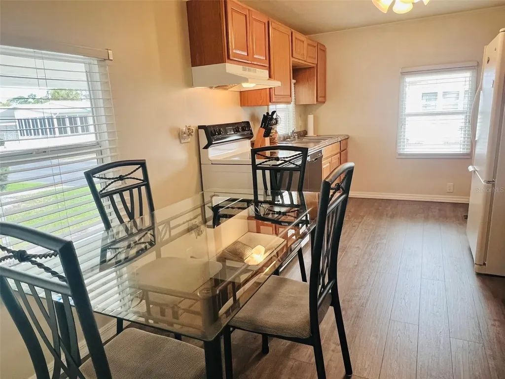 2282 Piazza Drive Sarasota FL 34238