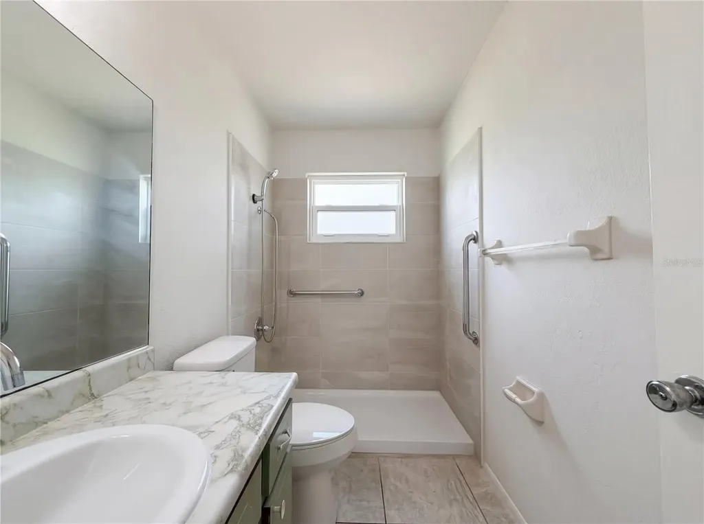 737 Gulf Coast Boulevard Venice FL 34285