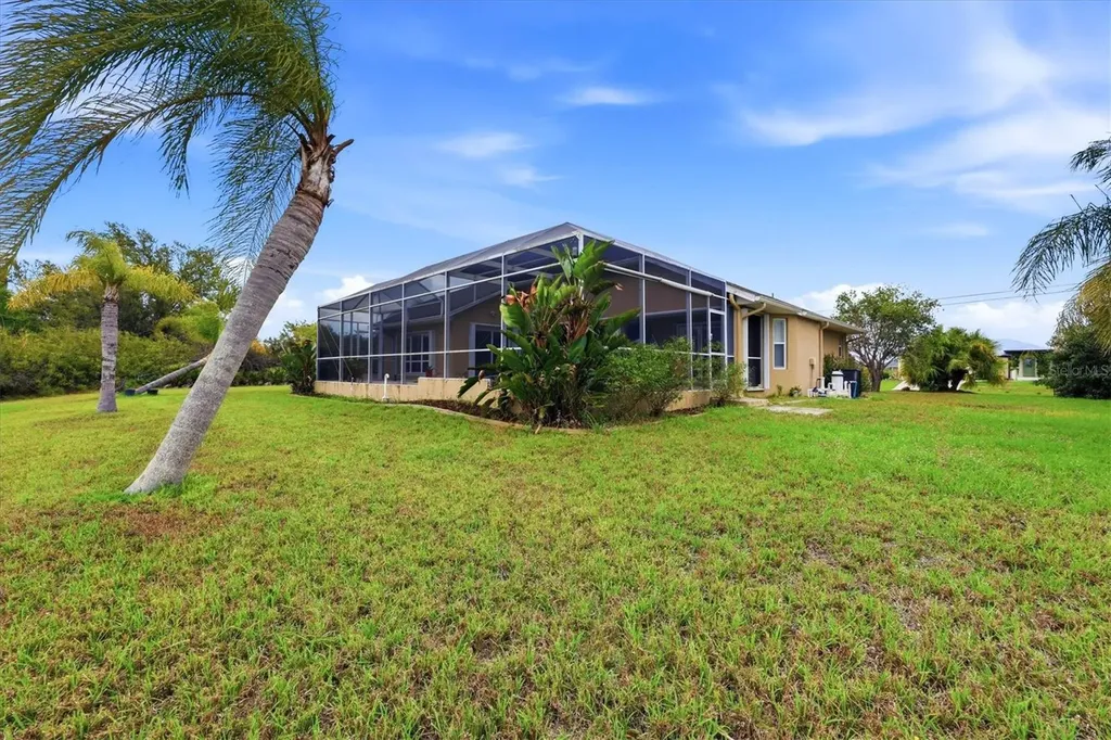 300 Baytree Drive Rotonda West FL 33947