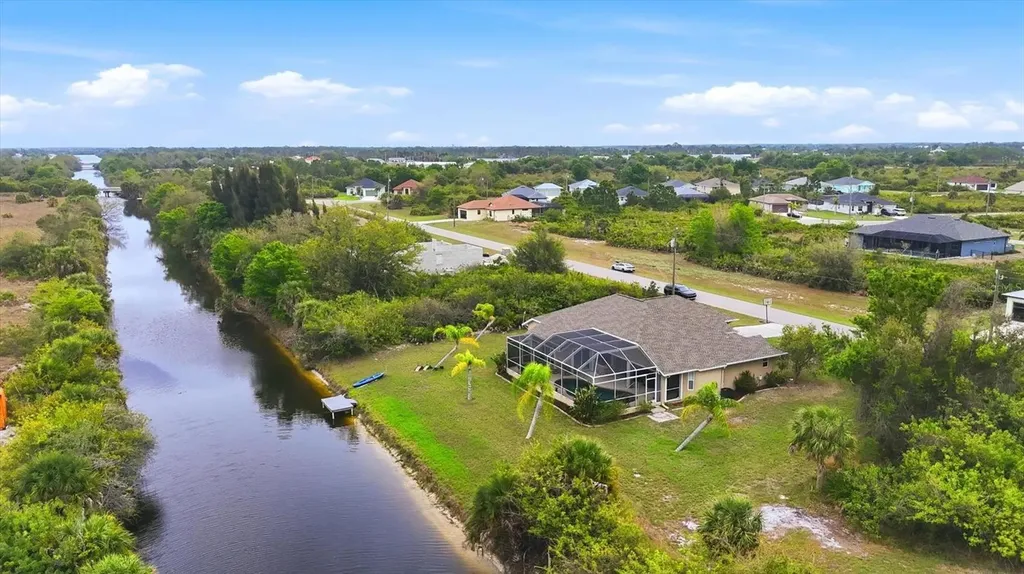 300 Baytree Drive Rotonda West FL 33947