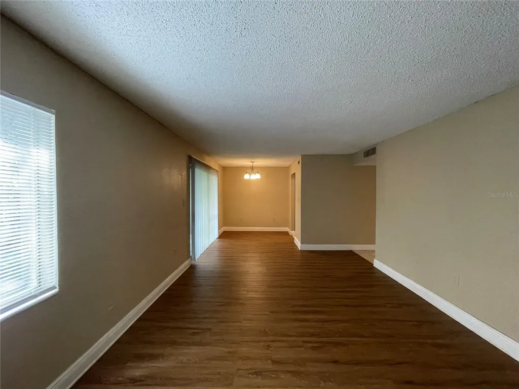 4777 S Texas Avenue Orlando FL 32839