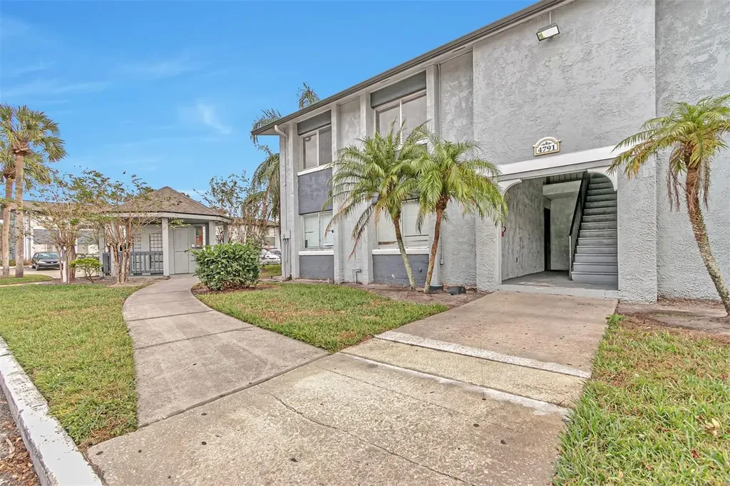 4777 S Texas Avenue Orlando FL 32839