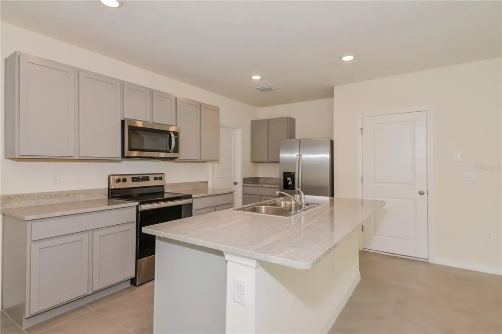 16935 Trite Bend Street Wimauma FL 33598