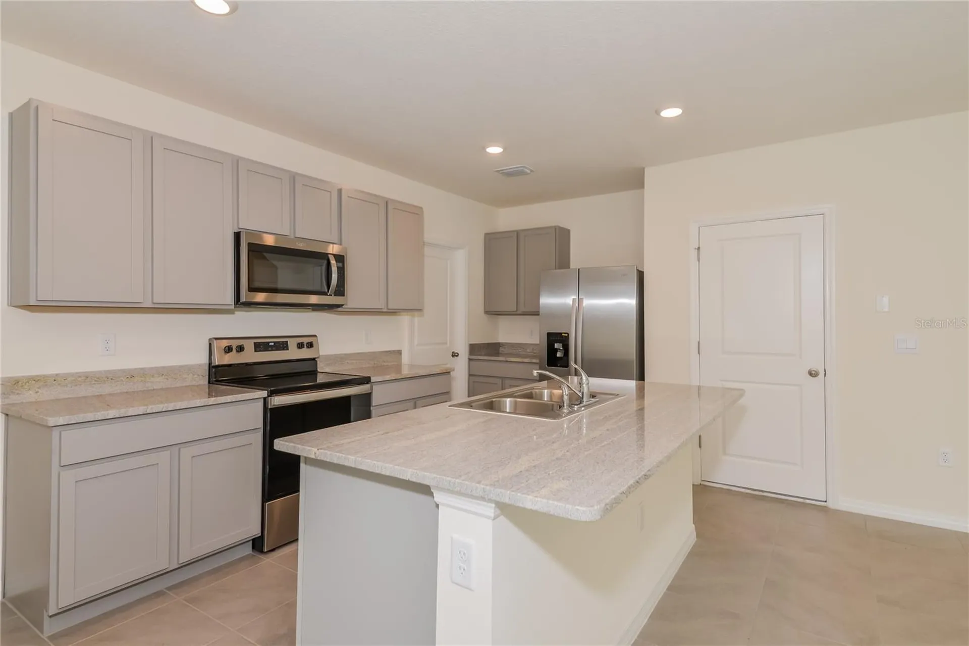 16935 Trite Bend Street Wimauma FL 33598