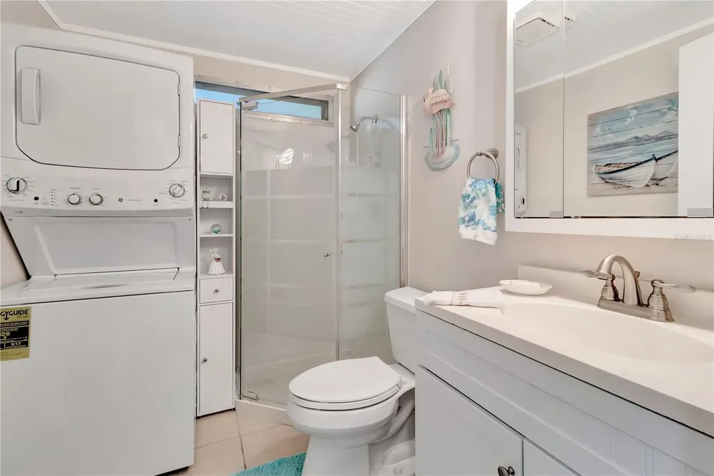2236 Evergreen Circle Zellwood FL 32798
