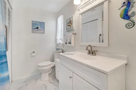 2236 Evergreen Circle Zellwood FL 32798