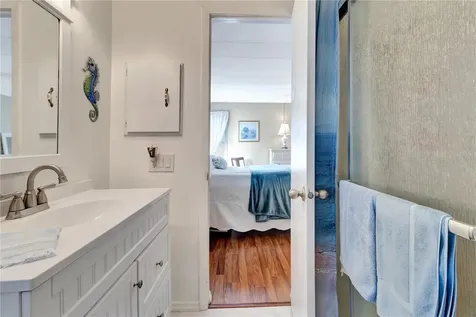 2236 Evergreen Circle Zellwood FL 32798