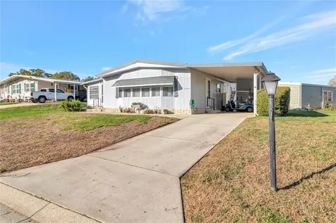 2236 Evergreen Circle Zellwood FL 32798