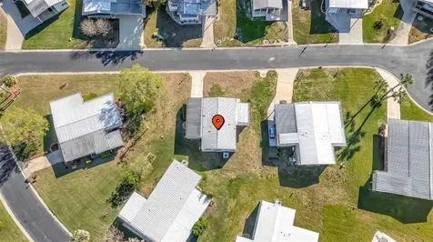 2236 Evergreen Circle Zellwood FL 32798
