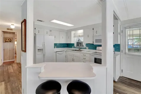 2236 Evergreen Circle Zellwood FL 32798
