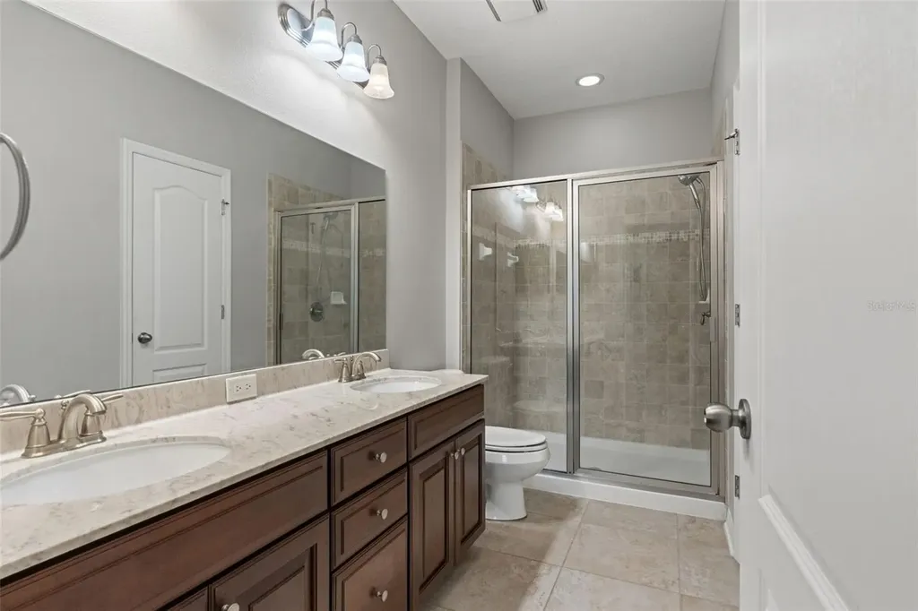 12581 Streamdale Drive Tampa FL 33626