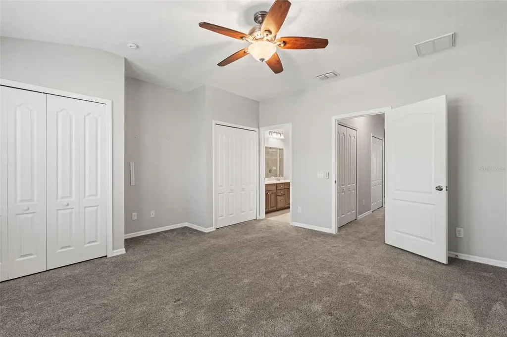 12581 Streamdale Drive Tampa FL 33626