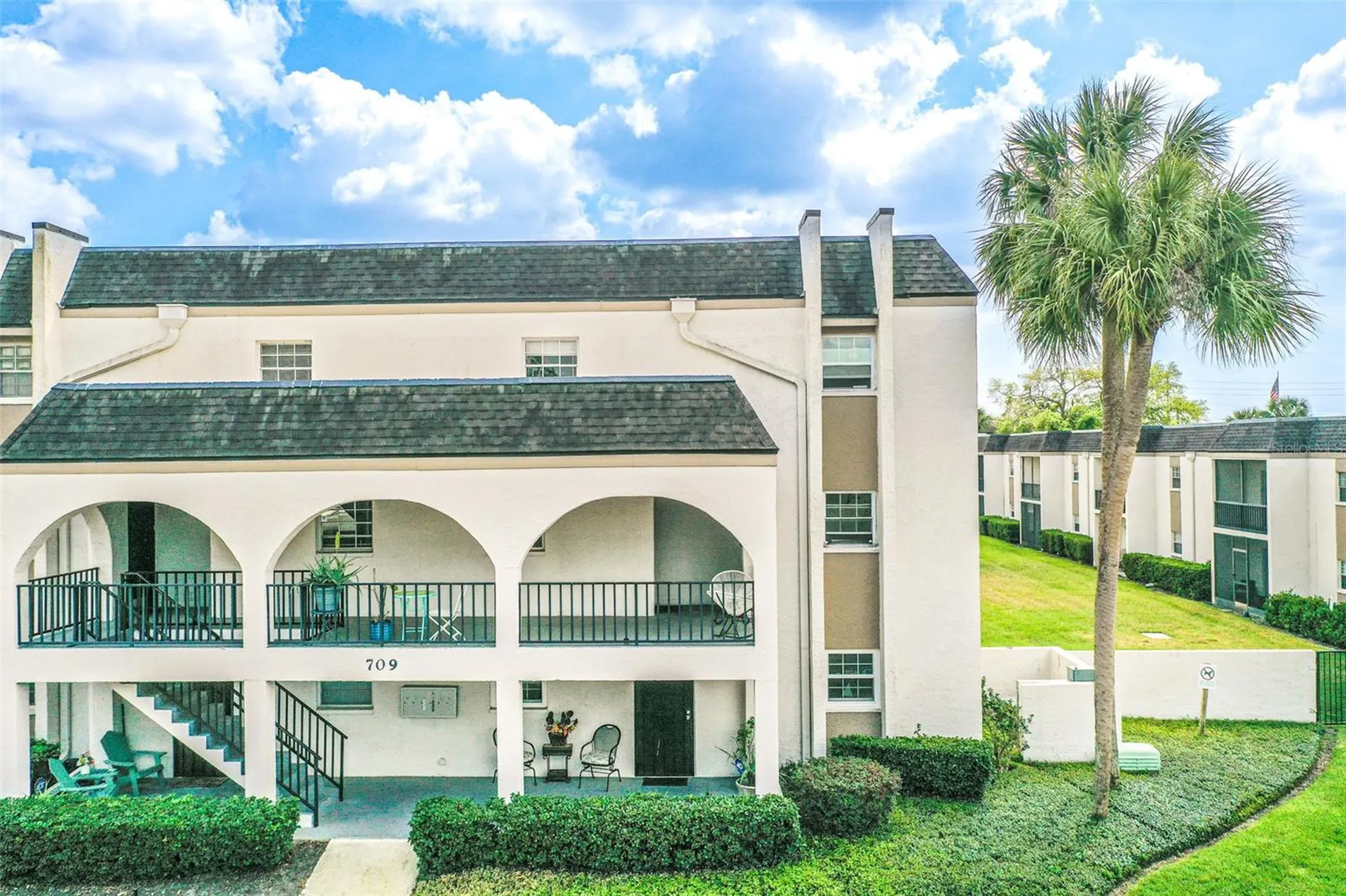 709 Russell Lane Brandon FL 33510