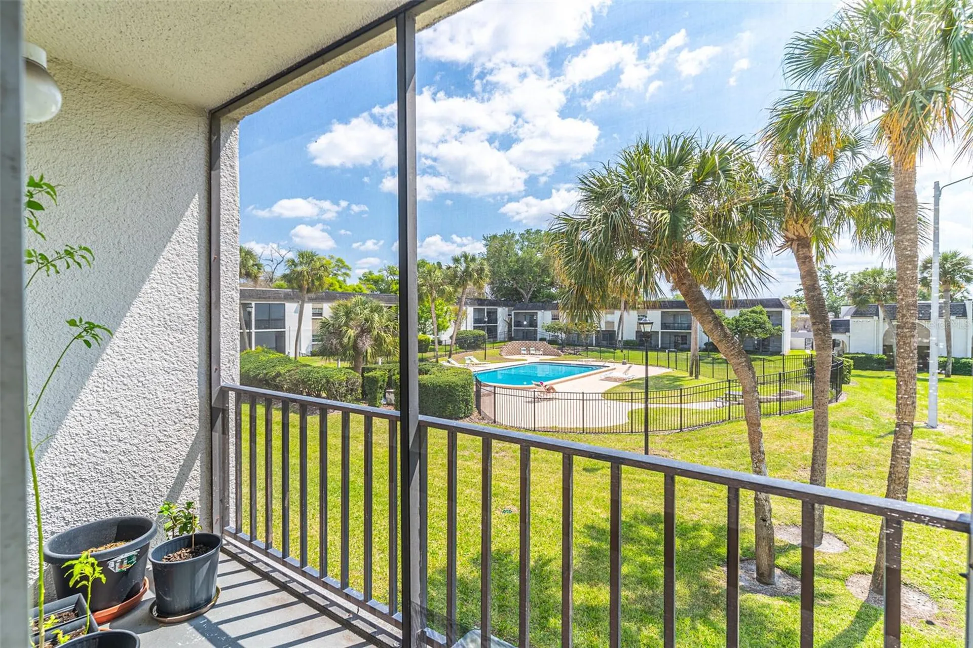 709 Russell Lane Brandon FL 33510