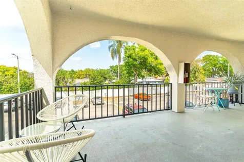 709 Russell Lane Brandon FL 33510