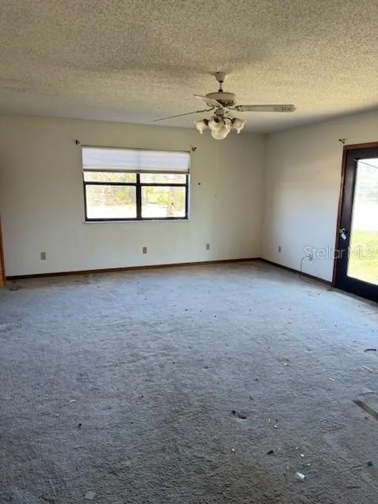 8 Sweetbay Drive Palm Coast FL 32137
