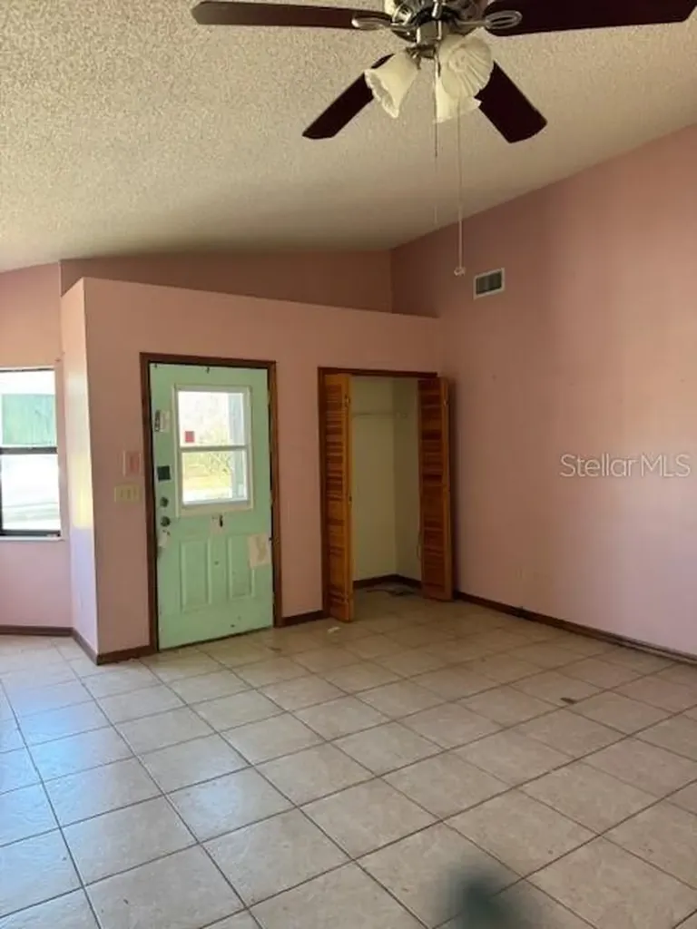 8 Sweetbay Drive Palm Coast FL 32137