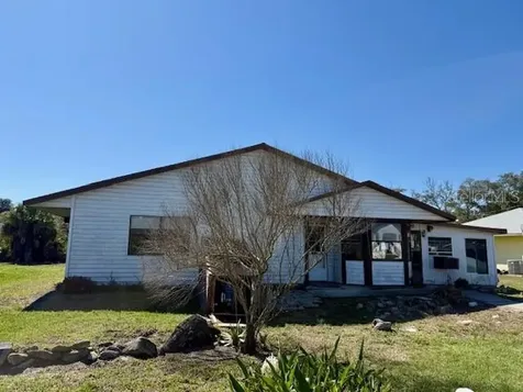8 Sweetbay Drive Palm Coast FL 32137