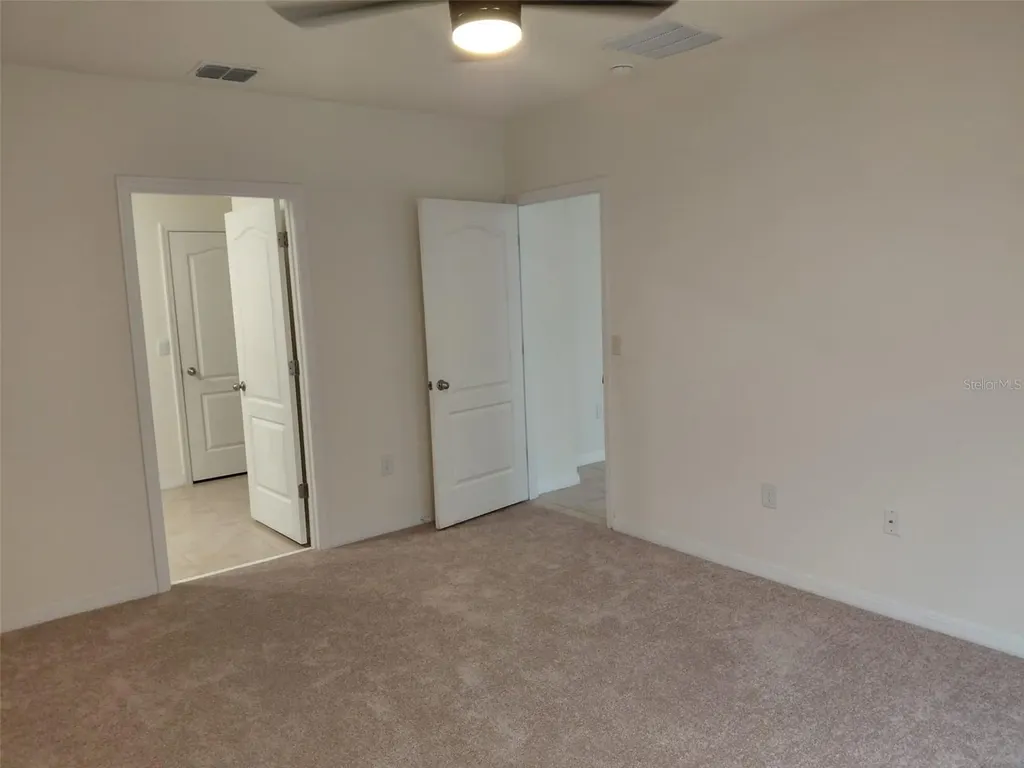 1842 Egret Meadows Avenue Kissimmee FL 34744