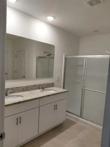 1842 Egret Meadows Avenue Kissimmee FL 34744