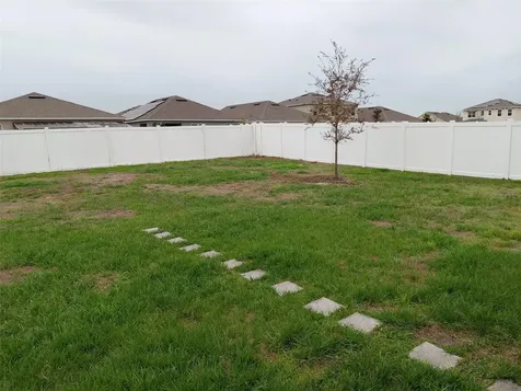 1842 Egret Meadows Avenue Kissimmee FL 34744