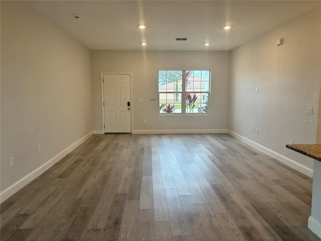 423 Churchill Court Kissimmee FL 34759