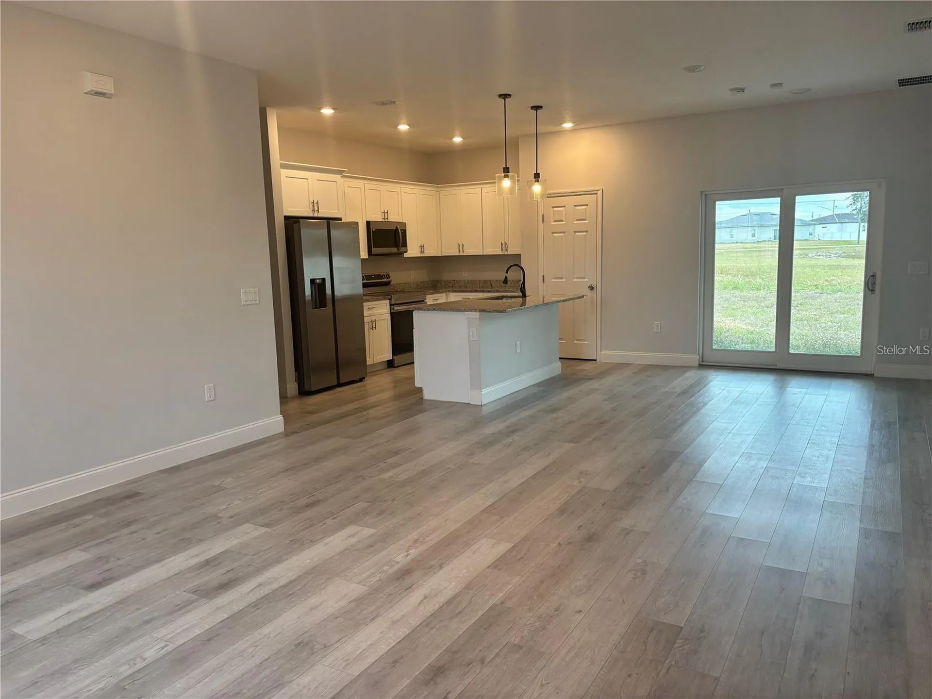 423 Churchill Court Kissimmee FL 34759