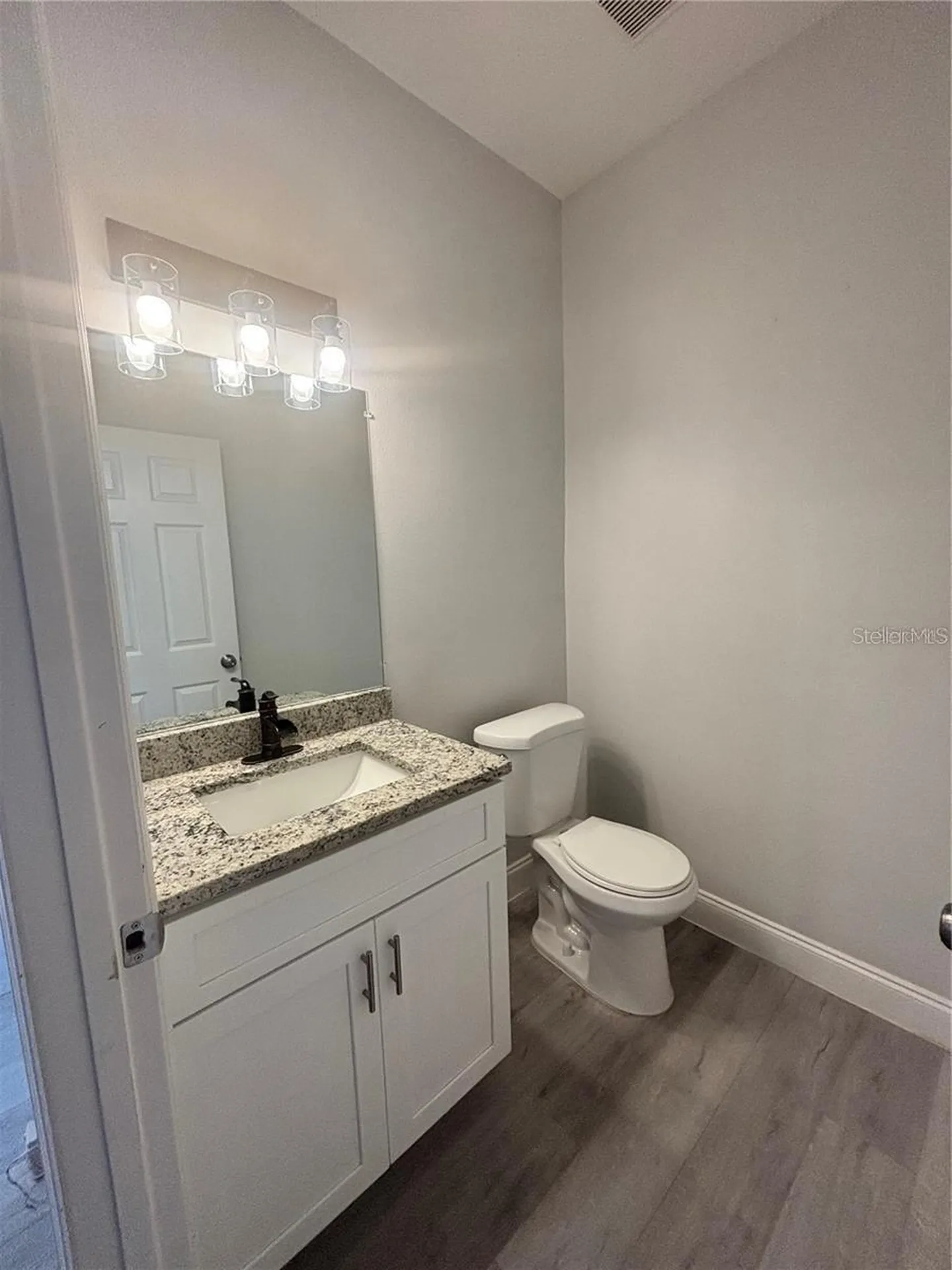 423 Churchill Court Kissimmee FL 34759