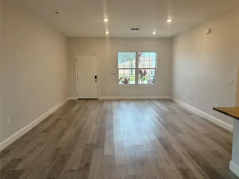 423 Churchill Court Kissimmee FL 34759