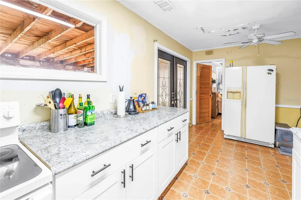 2334 Prospect Street Sarasota FL 34239