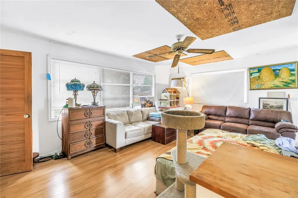 2334 Prospect Street Sarasota FL 34239