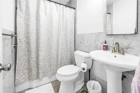 2334 Prospect Street Sarasota FL 34239