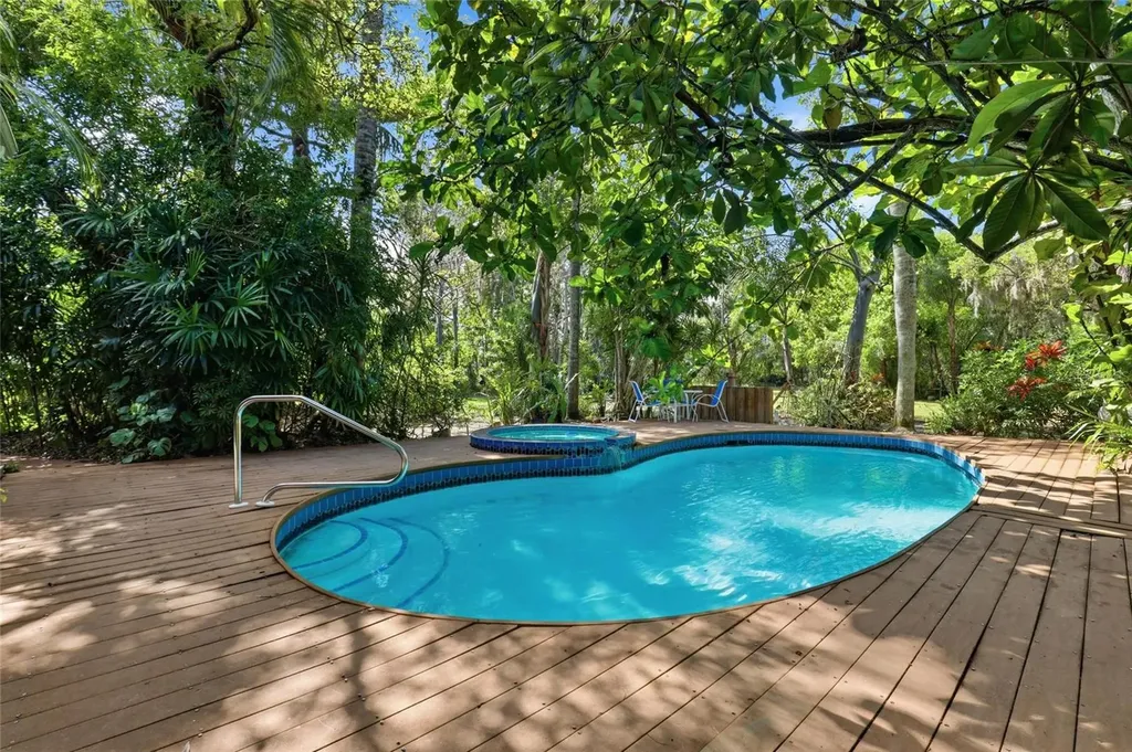 7336 Curlew Street Sarasota FL 34241