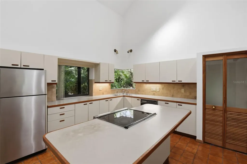 7336 Curlew Street Sarasota FL 34241