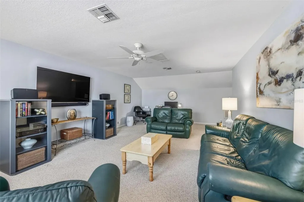 9651 Venturi Drive Trinity FL 34655