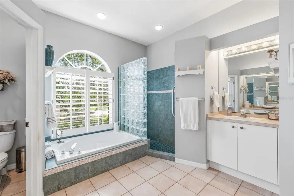 9651 Venturi Drive Trinity FL 34655
