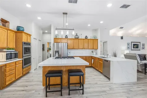 9651 Venturi Drive Trinity FL 34655