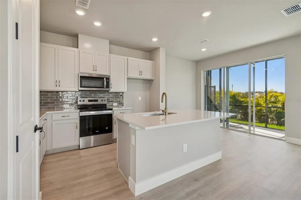 11734 Full Moon Loop Parrish FL 34219