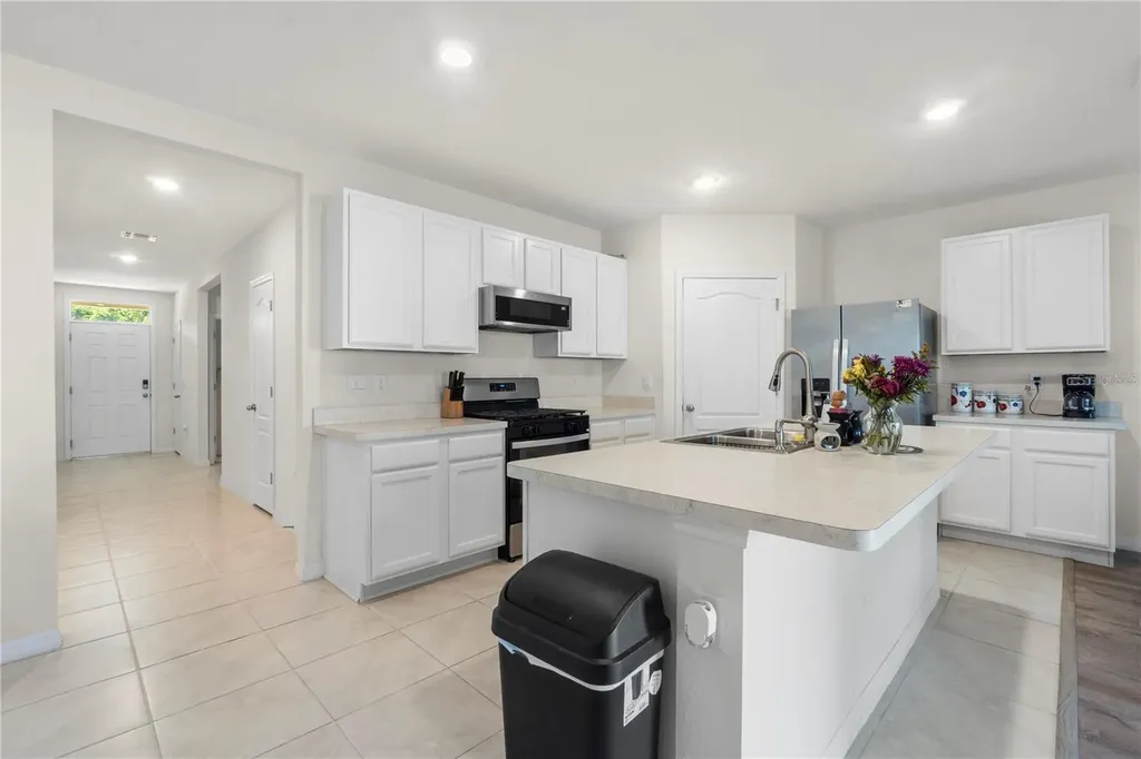 29320 Armoyan Boulevard Leesburg FL 34748