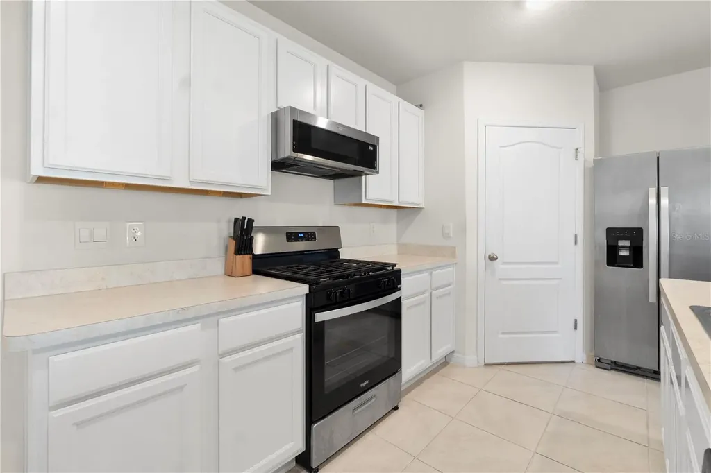 29320 Armoyan Boulevard Leesburg FL 34748