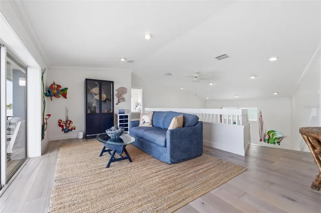 16123 6th Street E Redington Beach FL 33708