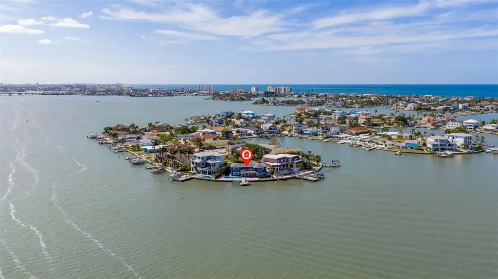 16123 6th Street E Redington Beach FL 33708