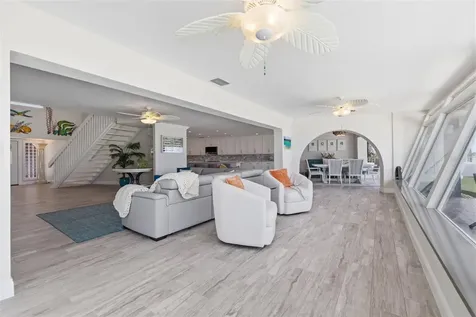 16123 6th Street E Redington Beach FL 33708