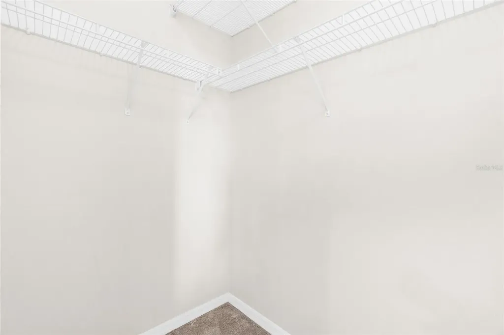 9664 Doris Lane Orlando FL 32829