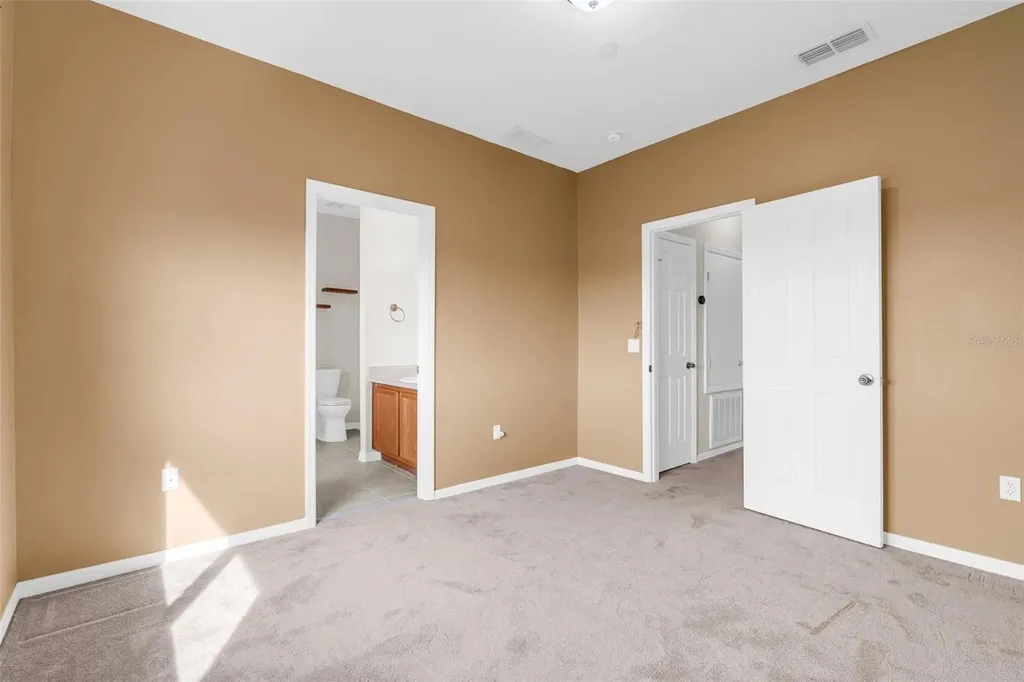 9664 Doris Lane Orlando FL 32829