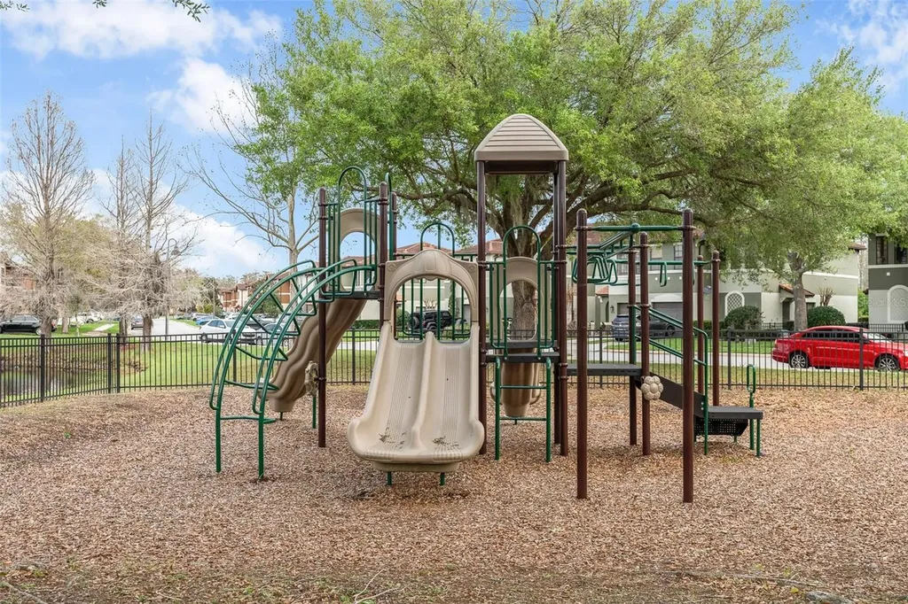 9664 Doris Lane Orlando FL 32829