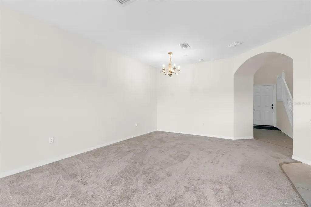 9664 Doris Lane Orlando FL 32829