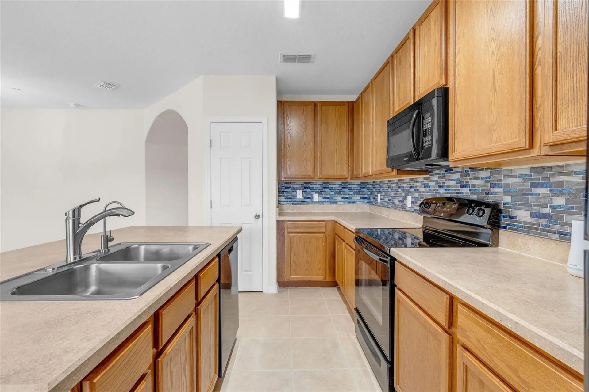 9664 Doris Lane Orlando FL 32829